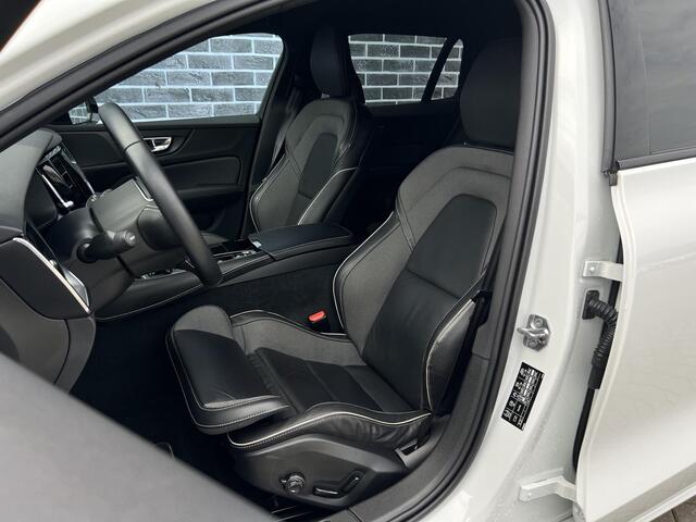 Volvo V60 2.0 T6 Recharge AWD R-Design | Stoel- en stuurwielverwarming | Navigatie | Achteruitrijcamera | Apple Carplay / Android Auto | DAB+ radio | Keyless | LED koplampen | Sportstoelen | Elektrische stoelverstelling |