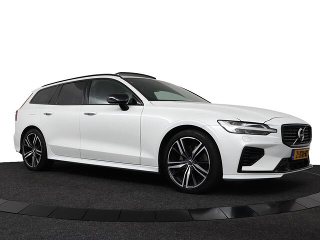Volvo V60 2.0 T6 Recharge AWD R-Design 340 PK | 3D Camera | Trekhaak | Apple Car Play | Harman/Kardon | Panorama | Crystal White Pearl - RIJKLAAR