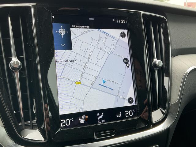 Volvo V60 2.0 T6 PHEV AWD Inscription Trekhaak 360Cam Leer Stoel/Stuurverw Led NL-Auto!