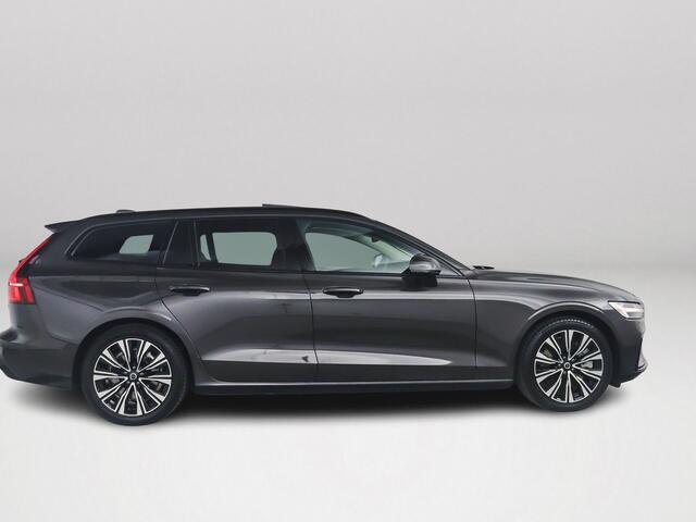 Volvo V60 T6 Aut. Plug-in hybrid AWD Ultra Dark | Panoramadak | Harman Kardon | Head- up display | Parkeercamera | Trekhaak