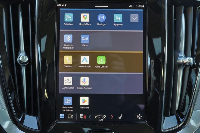 Volvo V60 T6 Recharge AWD Plus Dark - LONG RANGE - IntelliSafe Assist & Surround - 360º Camera - Harman/Kardon audio - Adaptieve LED koplampen - Verwarmde voorstoelen, stuur & achterbank - Parkeersensoren voor & achter - Elektr. bedienb. voorstoelen met geheugen -