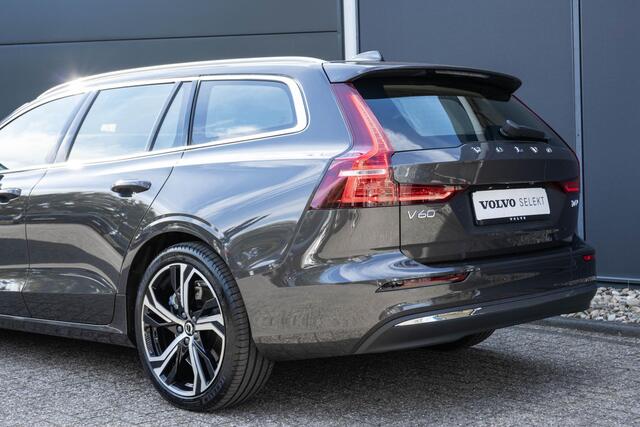 Volvo V60 T6 Plug-in hybrid AWD Plus Bright | Lederen interieur | Semi Elektrische Trekhaak | Keyless | Climate Pack | Elektrisch verstelbare stoelen | Adaptieve Cruise Control | Google Infotainment | 19 inch Lichtmetalen velgen | Parkeercamera en sensoren rondom |