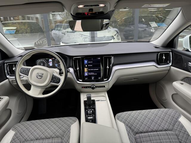 Volvo V60 2.0 B4 Business Pro*Panoramadak*LED*ACC*