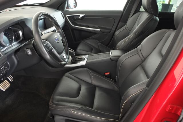 Volvo V60 2.0 T4 R-Design / Opendak / Leder / Navi / Cam / Trekhaak / org NL