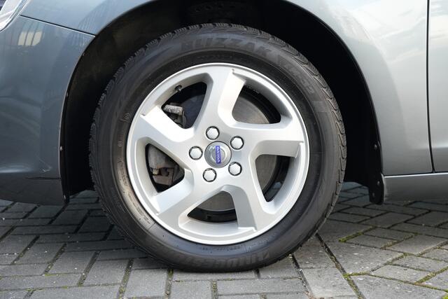 Volvo V60 2.0 D2 Polar+ 120pk Navigatie/PDC/Climate