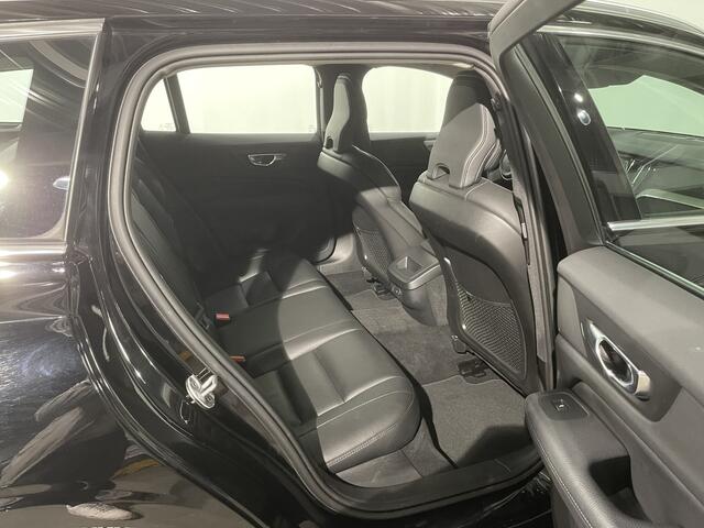 Volvo V60 B4 2.0i MHEV Inscription Aut. - 211 pk | Luxe, Leer, CarPlay, Trekhaak (1800kg), Navi, Camera