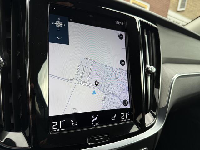 Volvo V60 2.0 B4 200pk Inscription 360 camera, Trekhaak, 19'', Leder