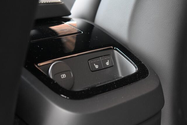 Volvo V60 T6 350PK Plug-in hybrid AWD Plus Dark | Trekhaak | 360 Camera | Harman/Kardon |