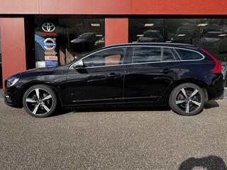 volvo-v60-2.0-t3-r-design--trekhaa