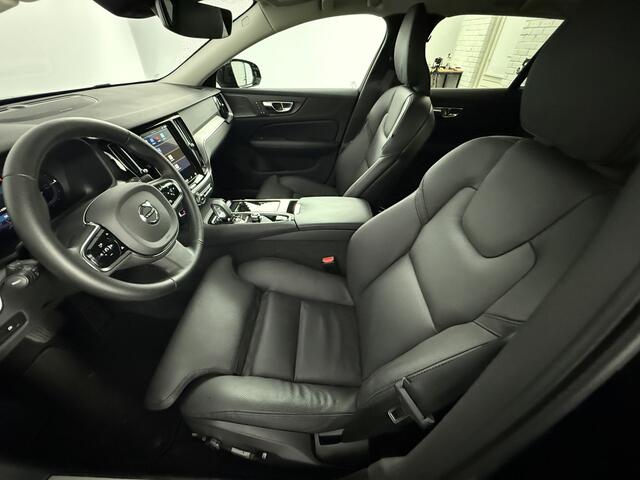 Volvo V60 2.0 T6 Plug-in hybrid AWD Plus Dark