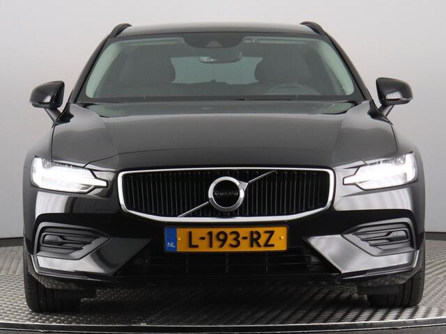 Volvo V60 2.0 B4 Momentum Business (NL-Auto / H&K / Stoel-Stuurverw. / ACC)