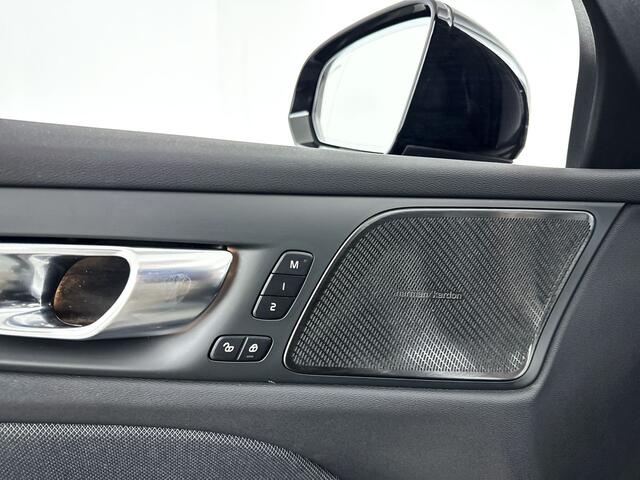 Volvo V60 T6 Recharge Aut. AWD Plus Dark | Panoramadak | 360° camera | Harman Kardon | Trekhaak | Stoel- stuurverwarming
