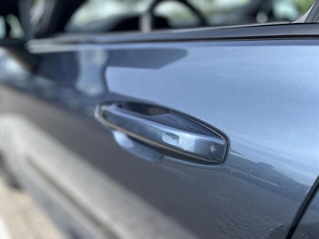 Volvo V60 T6 Plug-in hybrid AWD Plus Dark | Harman/Kardon | Trekhaak | Memoryseats | Keyless Entry |