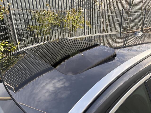 Volvo V60 1.5 T3 R-Design / AUTOMAAT / MEMORY / SCHUIFDAK / LEER / 147dkm! NAP!