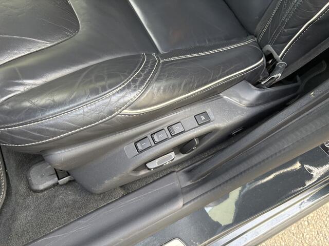 Volvo V60 1.5 T3 R-Design / AUTOMAAT / MEMORY / SCHUIFDAK / LEER / 147dkm! NAP!