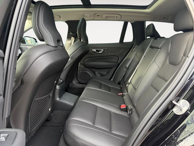 Volvo V60 2.0 T8 Plug-in hybrid AWD Plus Bright | Panoramadak | Head-up Display | Harman/Kardon Audio | Extra getint glas |