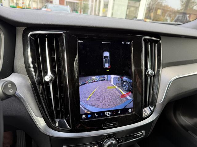 Volvo V60 2.0 T6 Plug-in hybrid AWD Plus Dark |Ext.Range|Camera|