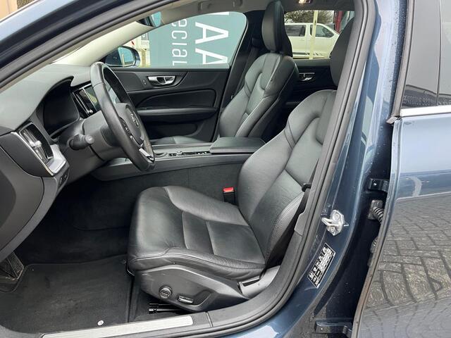 Volvo V60 T5 Momentum Pro | Rijklaarprijs | Intellisafe | Pano dak |