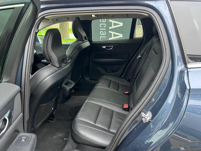 Volvo V60 T5 Momentum Pro | Rijklaarprijs | Intellisafe | Pano dak |