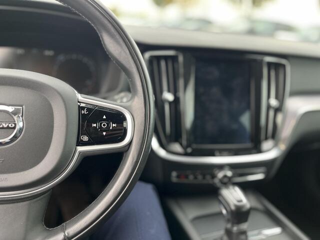 Volvo V60 T5 Momentum
