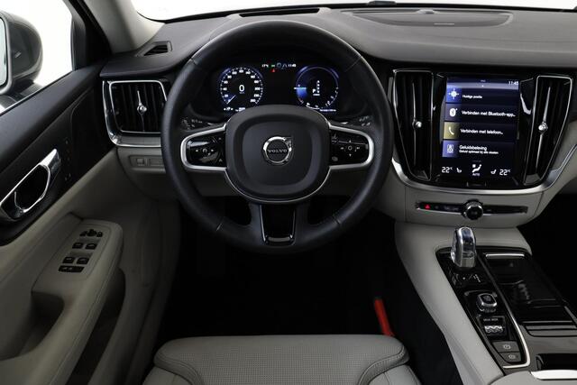 Volvo V60 T8 TWIN ENGINE AWD INSCRIPTION -PANO.DAK|HARMAN/KARDON|HEAD-UP DISP.|360°CAM|BLIS|GEVENT.LEDER|ADAP.LED