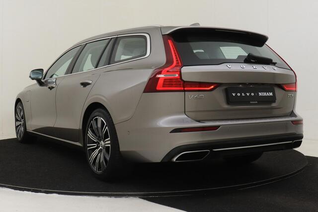Volvo V60 T8 TWIN ENGINE AWD INSCRIPTION -PANO.DAK|HARMAN/KARDON|HEAD-UP DISP.|360°CAM|BLIS|GEVENT.LEDER|ADAP.LED