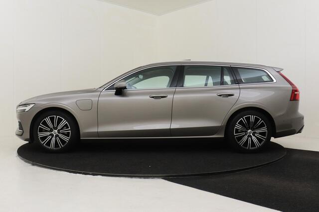 Volvo V60 T8 TWIN ENGINE AWD INSCRIPTION -PANO.DAK|HARMAN/KARDON|HEAD-UP DISP.|360°CAM|BLIS|GEVENT.LEDER|ADAP.LED