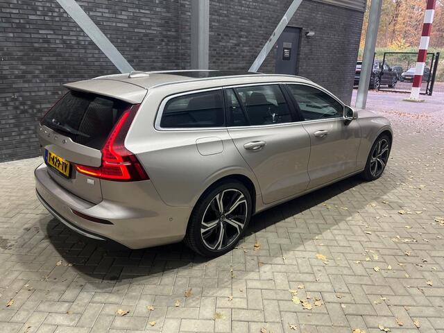Volvo V60 T6 Plug-in hybrid Ultimate Bright | Panoramadak | Head-Up | ACC | 360° Camera | harman/kardon