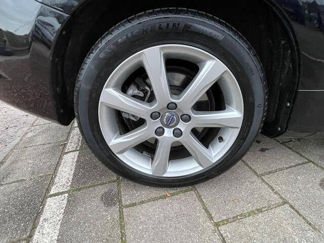 Volvo V60 1.5 T2 Nordic+ /Automaat/Cruise/Climate/Navi/Stoelverw./Trekhaak/2017/