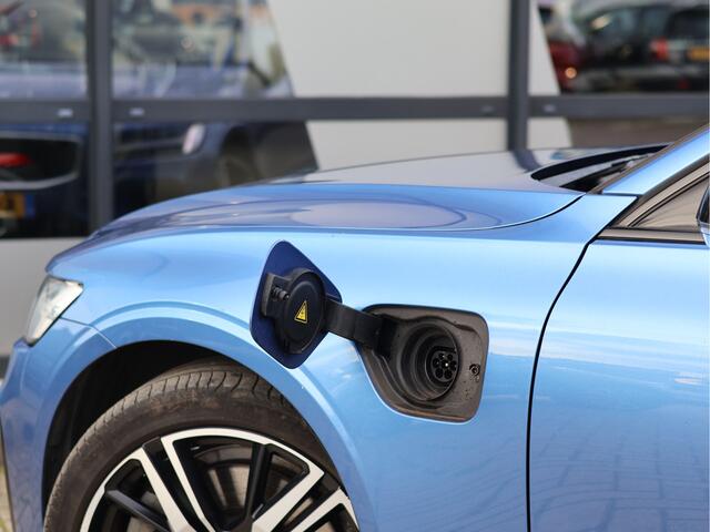 Volvo V60 2.0 T6 Twin Engine AWD R-Design | Pano | HUD | Harman/Kardon | Memory | Carplay | Haak |