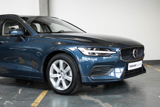 Volvo V60 B3 Automaat Essential Edition | 1ste Eigenaar | Dealeronderhouden | Google infotainment | Parkeersensoren voor + achter | Parkeercamera | achteropkomend verkeer waarschuwing | Apple Carplay/Android auto |