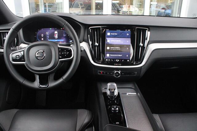 Volvo V60 2.0 B4 211PK PLUS DARK |19" 5-MULTI SPAAKS BLACK DIAMOND CUT LICHTMETALEN VELGEN | PILOT ASSIST | REMOTE START | APPLE CARPLAY / ANDROID AUTO | NAVIGATIE BY GOOGLE | DRAADLOZE TELEFOONLADER | PARK ASSIST - ACHTERUITRIJCAMERA EN PAKEERSENSOREN VOOR + ACHT