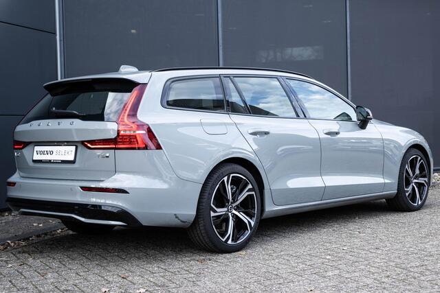Volvo V60 T6 Plug-in hybrid AWD Plus Dark | | Verwarmbare voorstoelen | Verwarmbaar stuurwiel | Verwarmbare achterbank | Charcoal Sportleder | Zwarte hemel | 19 inch Lichtmetalen velgen | Parkeercamera | Elektrische verstelbare voorstoelen met geheugen | Premium au