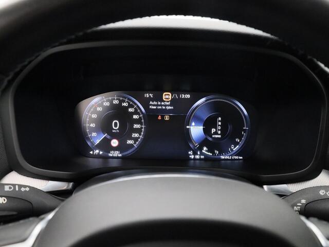 Volvo V60 2.0 T8 Twin Engine AWD Inscription | PANO | CAMERA | ADAPTIVE | KEYLESS
