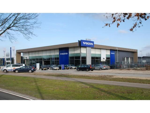 Volvo V60 2.0 T4 Business Sport | Vos geleverd & Onderhouden| Verwarmbare voorstoelen| Bi-Xenon koplampen| Standkachel|