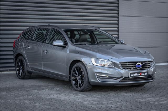 Volvo V60 T3 Polar+ Dynamic Xenon- stoelverwarming