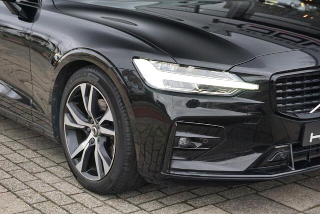 Volvo V60 2.0 B3 R-Design | Trekhaak | stoel geheugen | Carplay