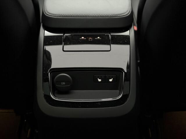 Volvo V60 2.0 T6 Plug-in hybrid AWD Plus Dark Plug-in Pano, Leder, 360 Camera, Navi, Harman/Kardon, Winterpakket, Memory stoelen, Elektrische achterklep, 2 jaar