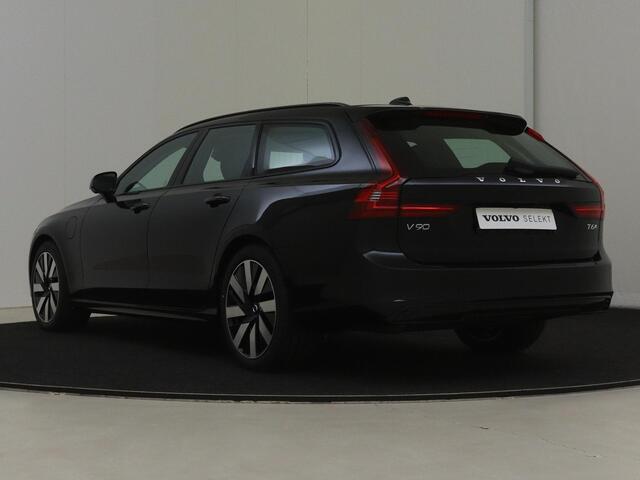 Volvo V90 T6 Plug-in hybrid AWD Ultra Dark | Head-up display | Panoramadak | Harman Kardon premium audio | Semi elektrische wegklapbare trekhaak | 360° parkeercamera | Stoelverwarming | Parkeersensoren voor + achter | Gelamineerde zijruiten | Stuurwielverwarming