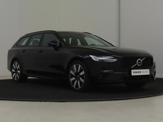 Volvo V90 T6 Plug-in hybrid AWD Ultra Dark | Head-up display | Panoramadak | Harman Kardon premium audio | Semi elektrische wegklapbare trekhaak | 360° parkeercamera | Stoelverwarming | Parkeersensoren voor + achter | Gelamineerde zijruiten | Stuurwielverwarming