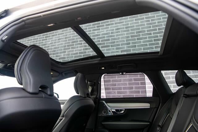 Volvo V90 T8 Plug-in hybrid AWD Ultimate Dark | Demo | Bowers & Wilkins audio | 360 Camera | Luchtvering | 20" velgen | Contourstoelen | Head-up Display