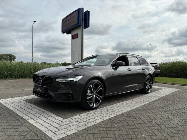 Volvo V90 2.0 T8 Plug-in hybrid AWD Ultra Executive Edition | Modeljaar 2026 | Privacy Glas | Bowers & Wilkins | Luchtvering | Massagestoelen