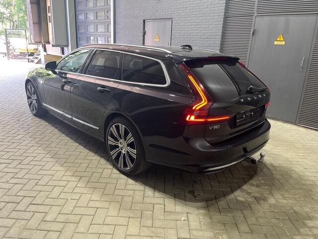 Volvo V90 T6 Plug-in hybrid Plus Bright | Luchtvering Achter | Bowers&Wilkins | Trekhaak | Panoramadak | 360° Camera