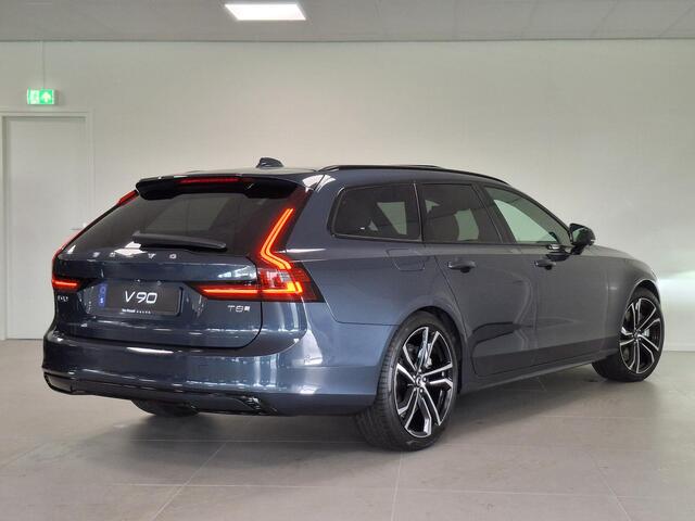 Volvo V90 T8 Plug-in hybrid AWD Ultra Dark | B&W Audio | Panoramadak | Leder pakket inclusief stoelventilatie |