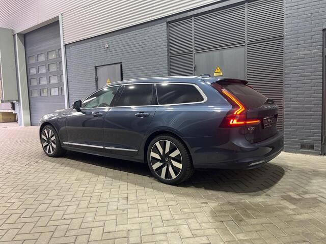 Volvo V90 T6 Plug-in hybrid AWD Plus Bright | Head-Up | ACC | 360 Camera | Harman/Kardon | Stoel+Stuurverwarming | 19 Inch