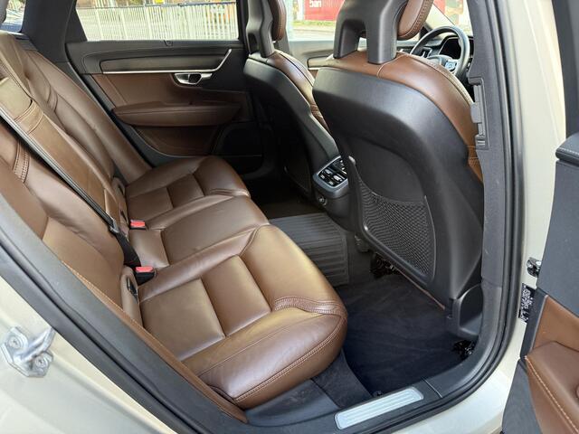 Volvo V90 Cross Country 2.0 T5 AWD Luxury-line