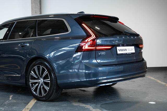 Volvo V90 T8 Automaat AWD Inscription | Panoramadak| Interieur Voorverwarming| Electrisch Bedienbare Voorstoelen| Adaptieve Cruise Control| Blind Spot | Semi Electrische Trekhaak| Alarmklasse 3| Parkeer Camera.