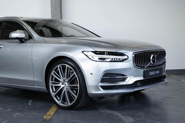 Volvo V90 T5 Automaat Momentum | Bowers & Wilkins Premium Audio | Panoramadak | Electrische bedienbare voorstoelen | Parkeerverwarming | 18'' Lichtmetalen velgen | Navigatie | Stoelverwarming | Lederen bekleding | Stoelverwarming | Dealeronderhouden
