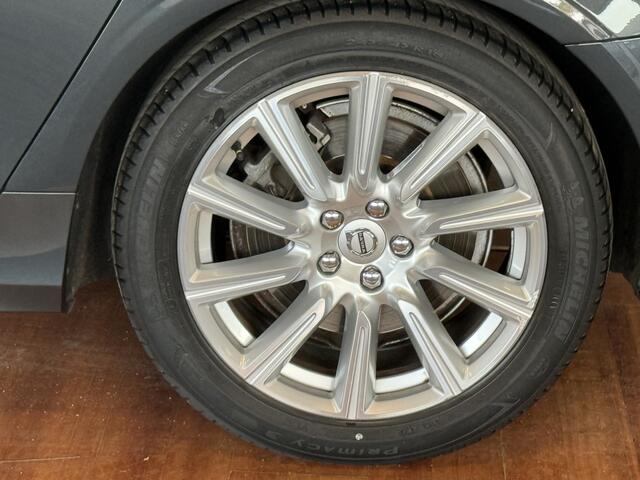 Volvo V90 2.0 T4 Business Luxury+