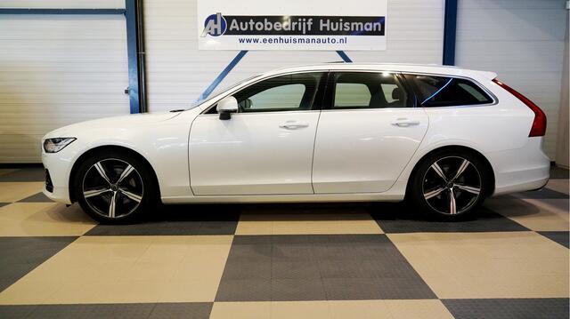 Volvo V90 2.0 T4 140kW/190pk Aut8 R-Design PANORAMADAK + FULL LED HIGH BEAM + NAVI SENSUS + PILOT ASSIST + ADAPT.CRUISE + STOELVERWARMING + LEER/ALCANTARA + LANE ASSIST + KEYLESS ENTRY&GO + ON-CALL + PARKSENSOREN + 19" LM-VELGEN!!
